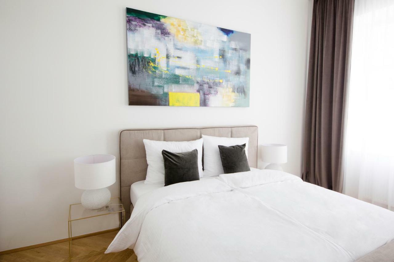 Studio Apartments Opera - Mai'S Apartments Viena Exterior foto