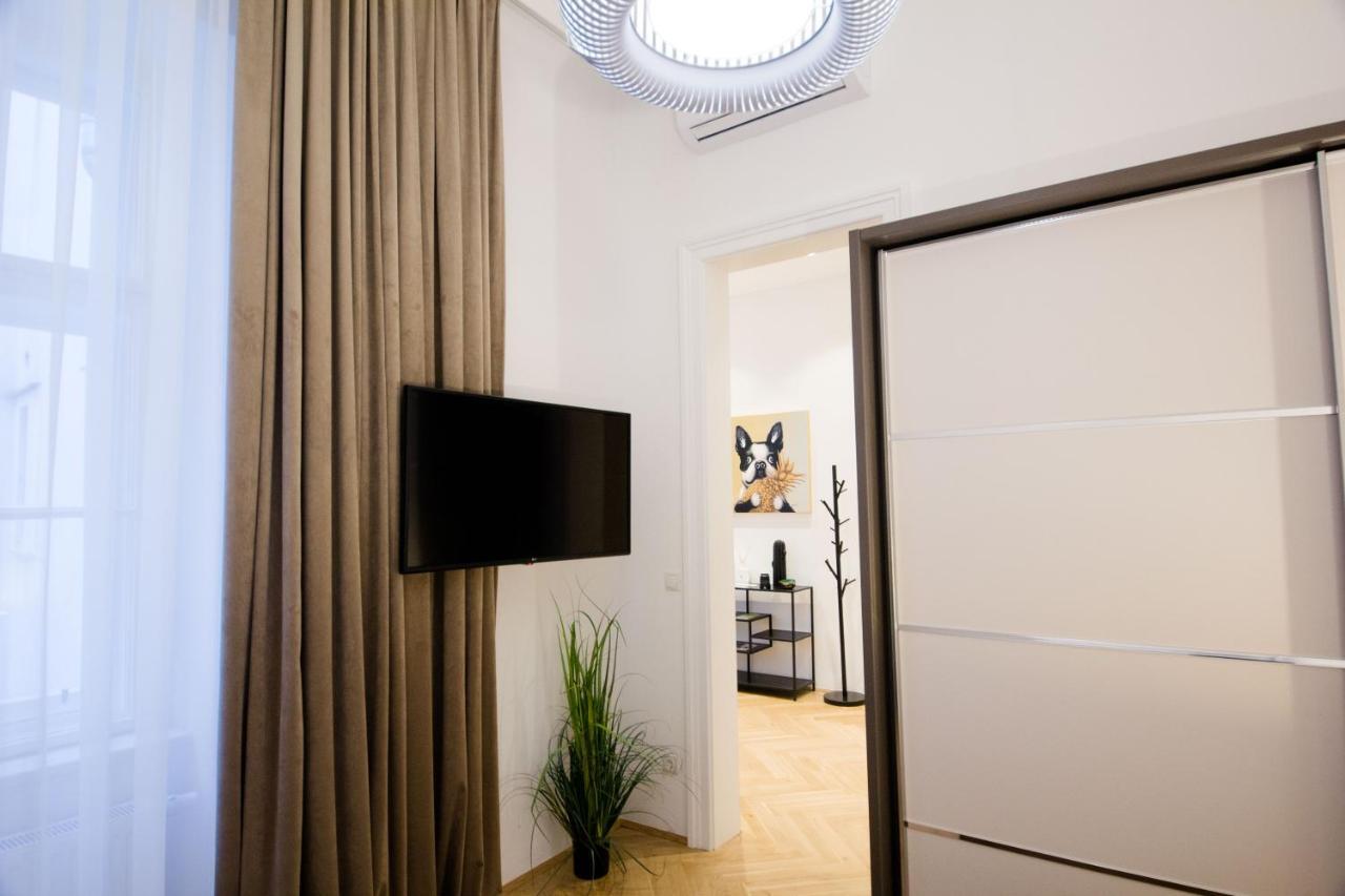 Studio Apartments Opera - Mai'S Apartments Viena Exterior foto